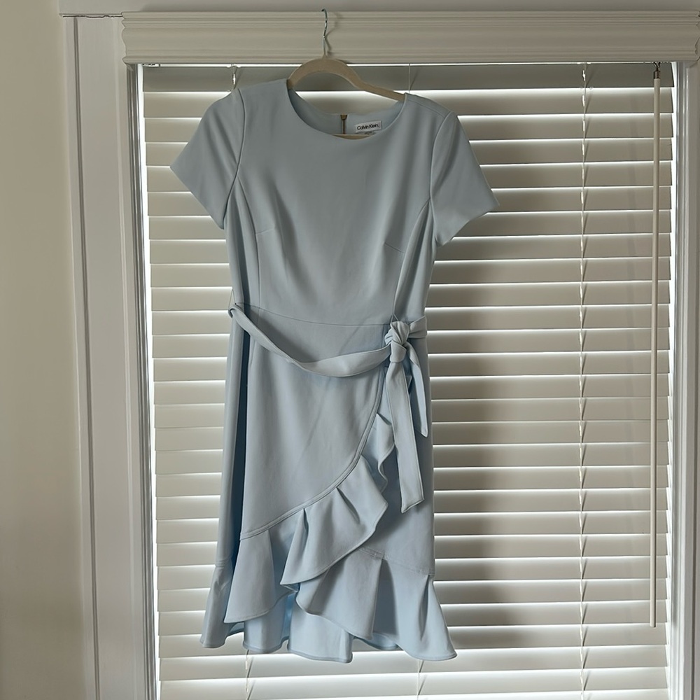 Calvin Klein Size 8 blue cocktail dress